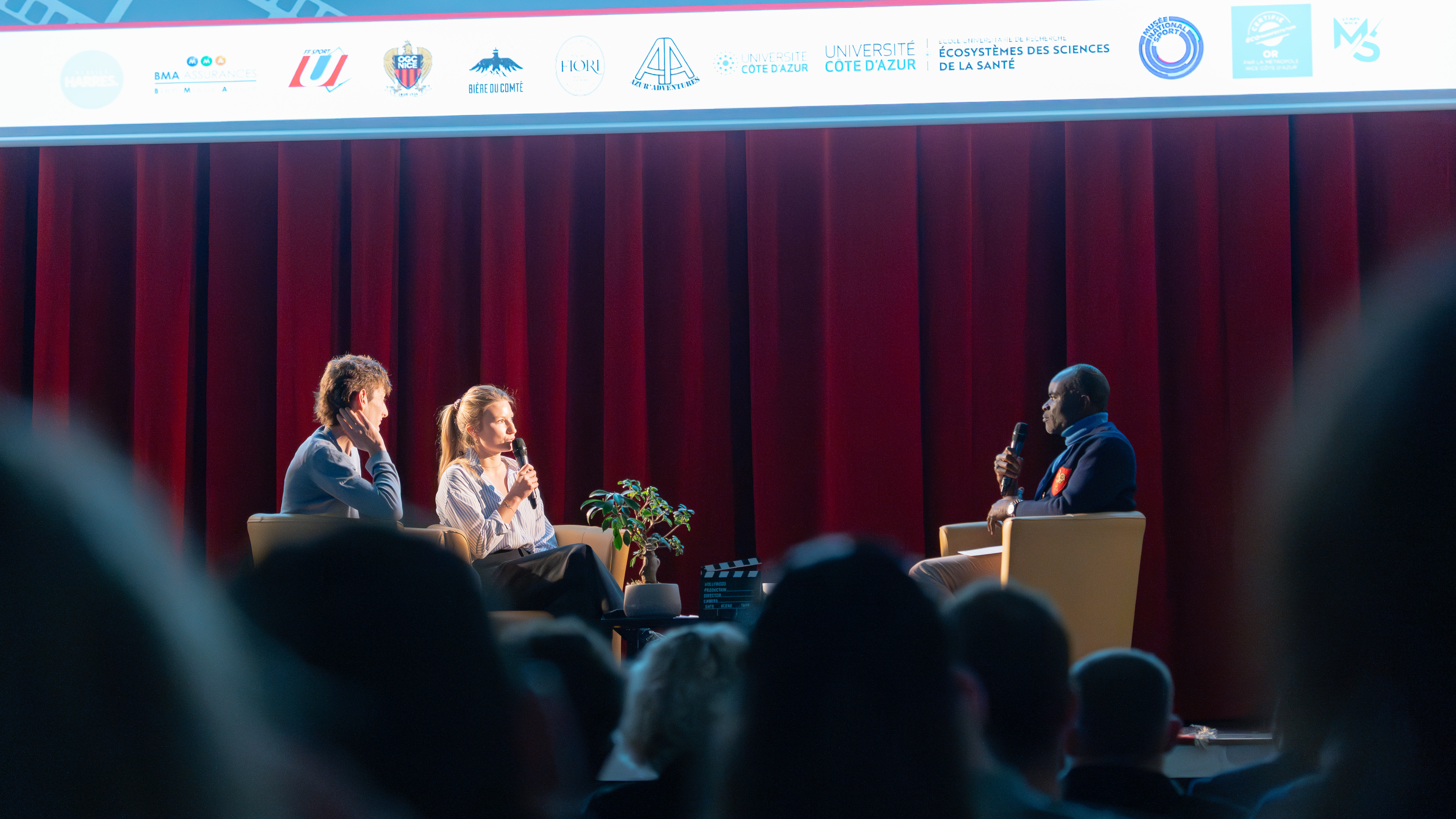 Ambiance générale de la Nuit des Courts et du Sport au Théâtre de Valrose